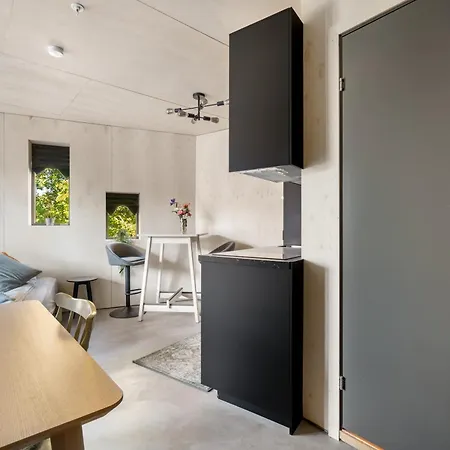 Architectural I Private Balcony Apartment *